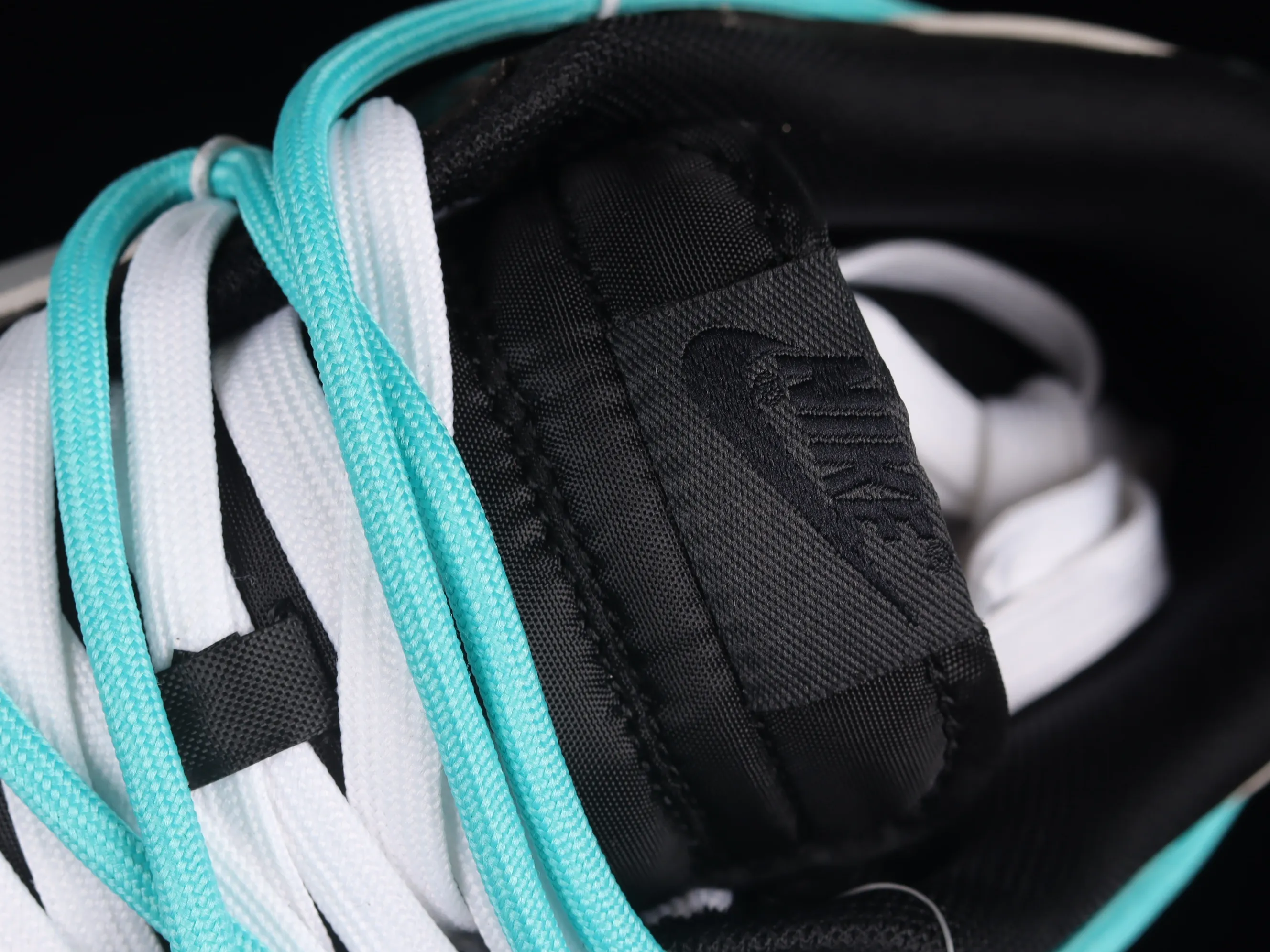 All Categories Nk SB Dunk Series Nk SB Dunk Low Low-top Sneakers Nk Dunk Low Punk Style Back to the Future Customized version of deconstructed strap casual sneakers DJ6188-002